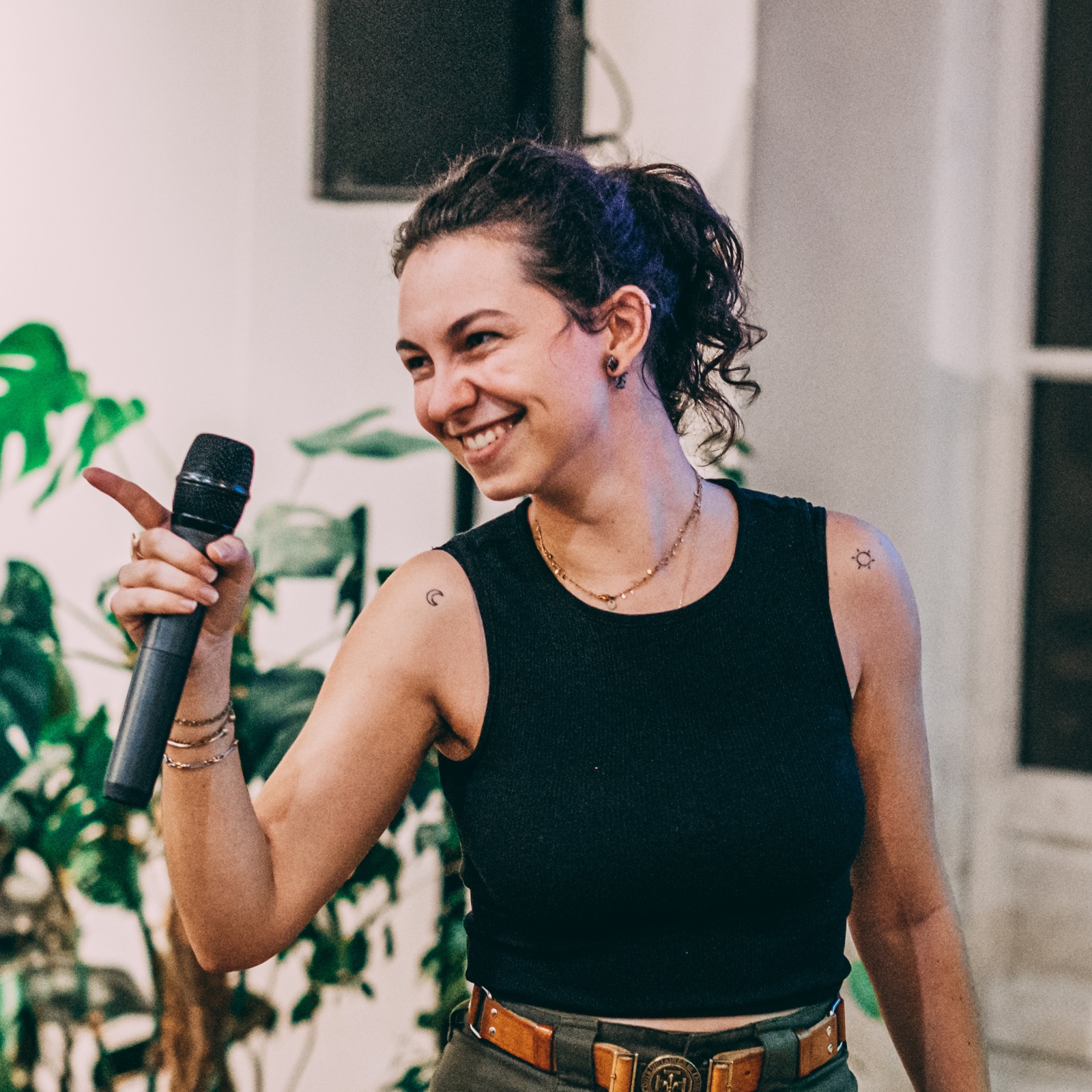 Portrait of Gaëlle Shearn, workshop facilitator based in Berlin